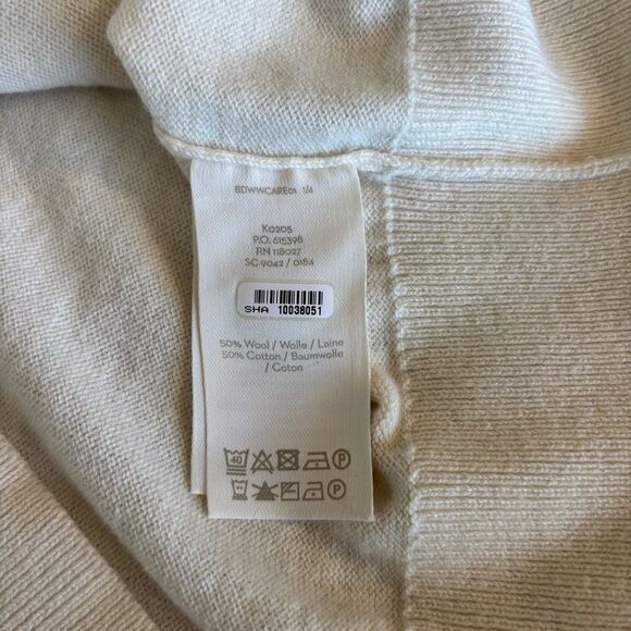 Pair of Boden Antonia Puff Sleeve Sweater Jumper Set of Two Black Cream Basics - Picture 14 of 15